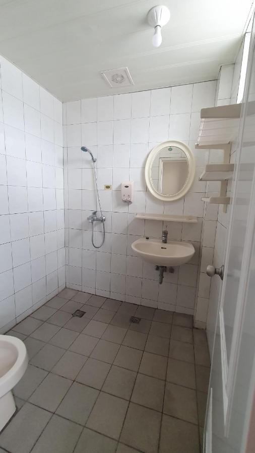 Lang Jiao Ya She Homestay Heng-ch'un Exteriör bild